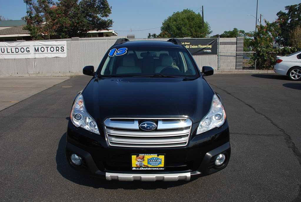 2013 Subaru Outback Image 8