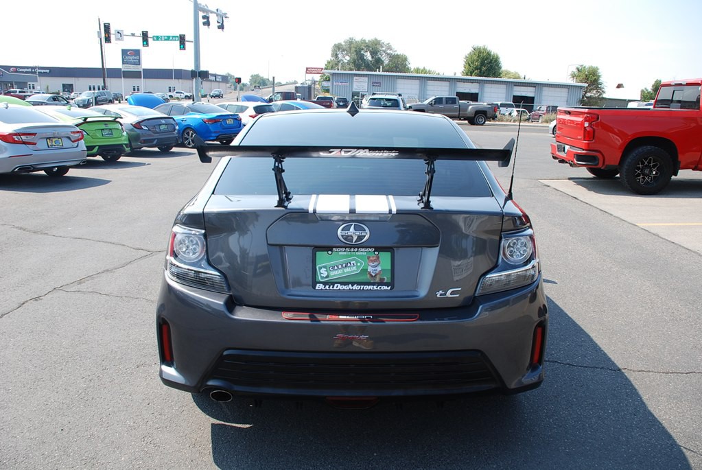 2015 Scion tC Image 4