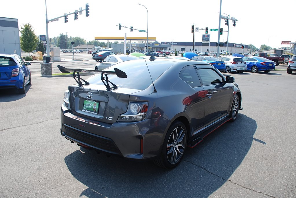 2015 Scion tC Image 5