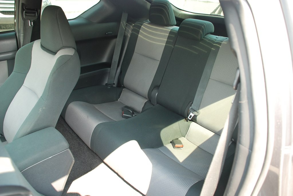 2015 Scion tC Image 16