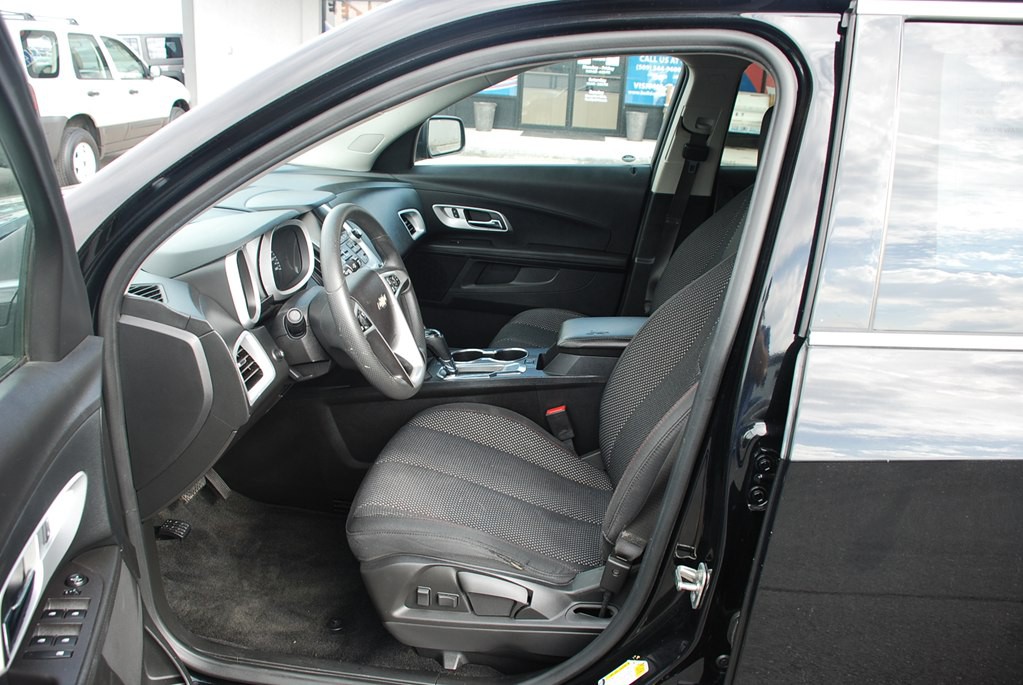 2017 Chevrolet Equinox Image 10