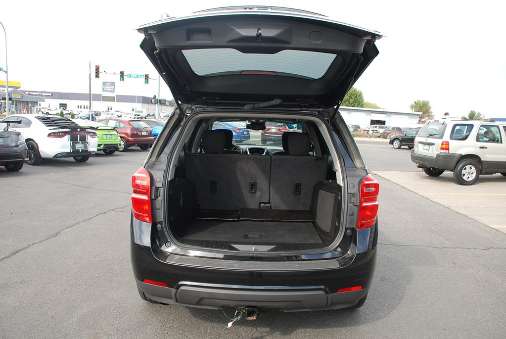 2017 Chevrolet Equinox Image 16