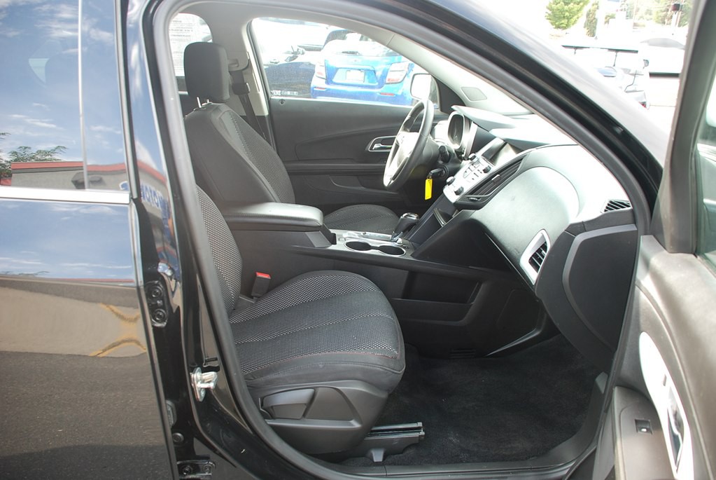 2017 Chevrolet Equinox Image 18