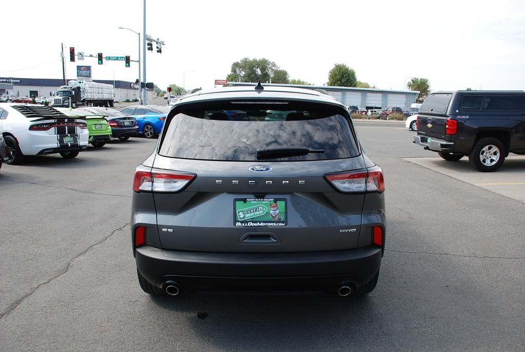 2022 Ford Escape Image 4