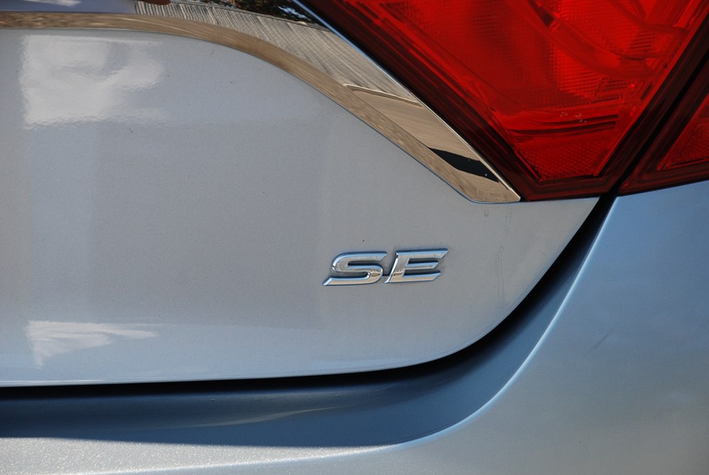 2017 Toyota Camry Image 21