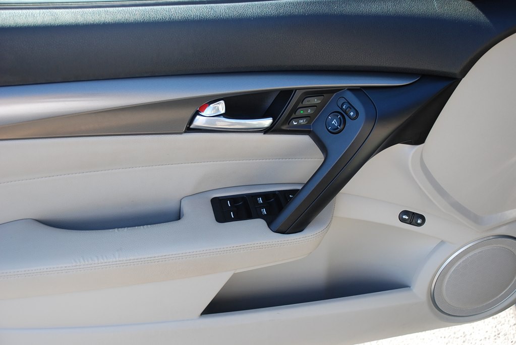 2012 Acura TL Image 9