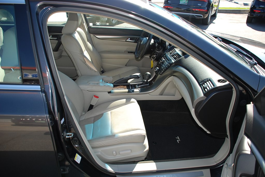 2012 Acura TL Image 19