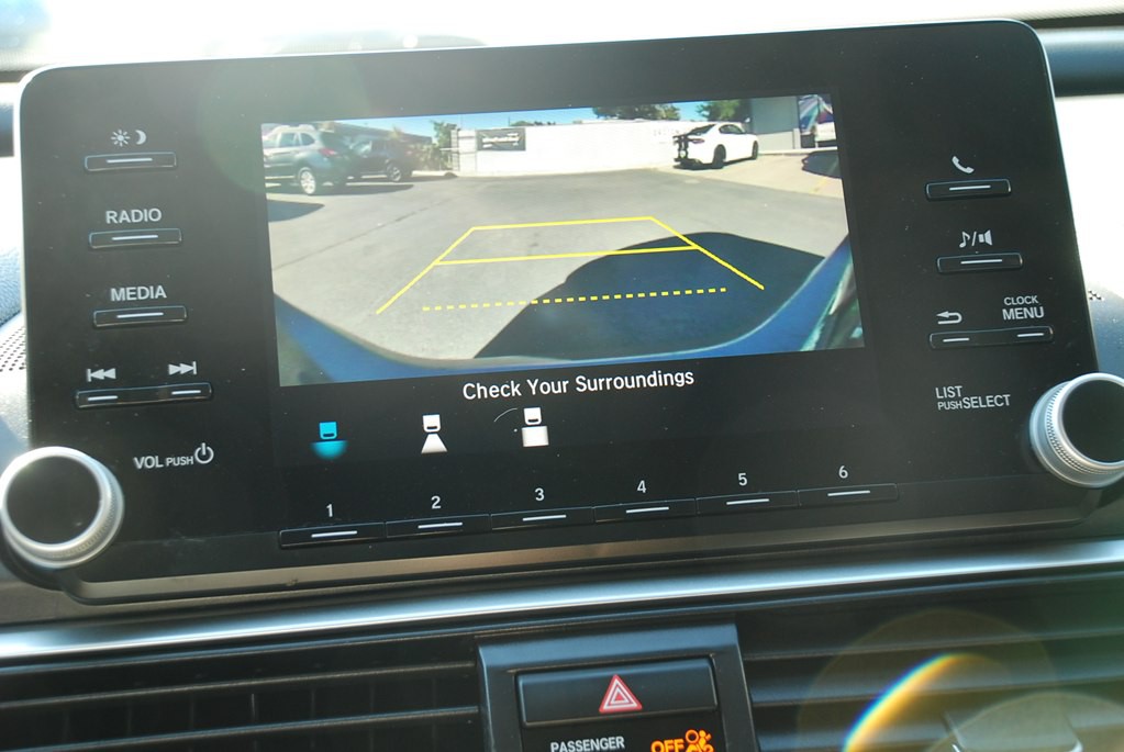 2019 Honda Accord Image 14