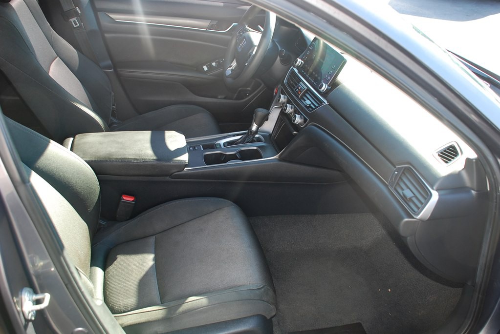 2019 Honda Accord Image 20