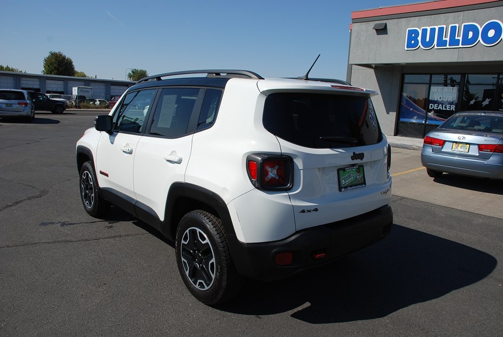 2016 Jeep Renegade Image 3