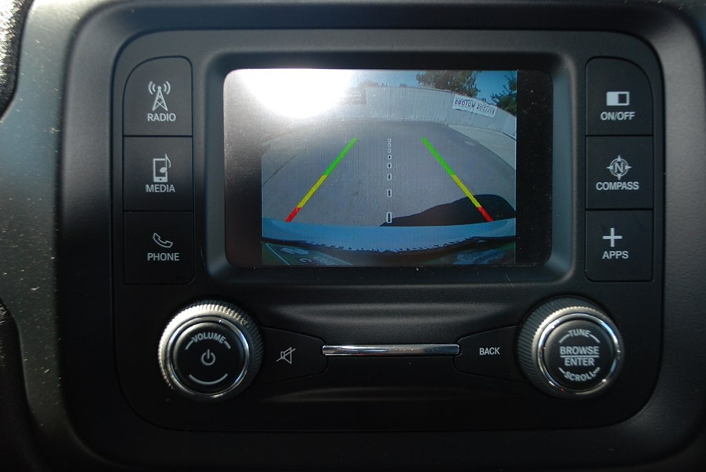 2016 Jeep Renegade Image 14