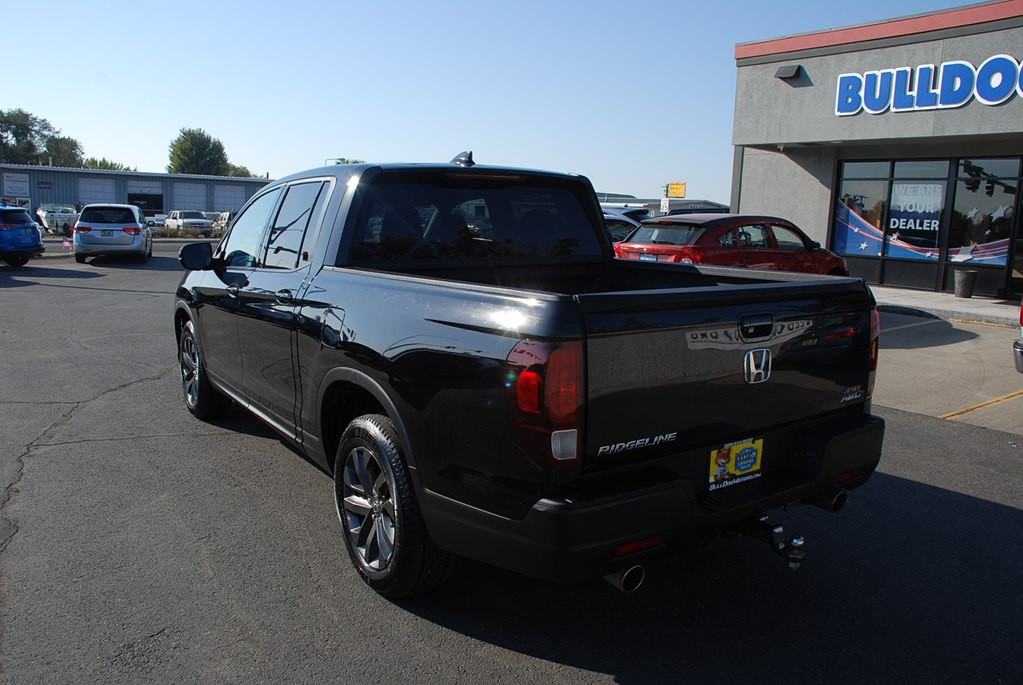 2021 Honda Ridgeline Image 3