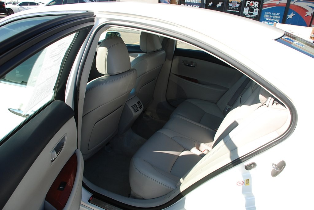 2008 Lexus ES 350 Image 16
