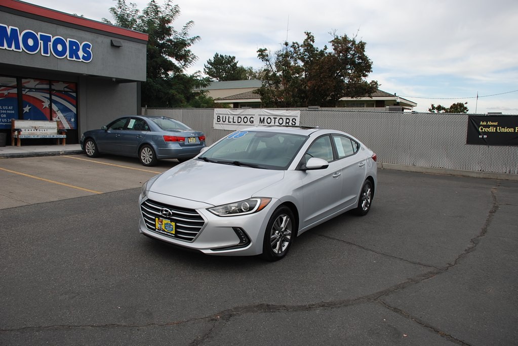 2018 Hyundai Elantra Image 1