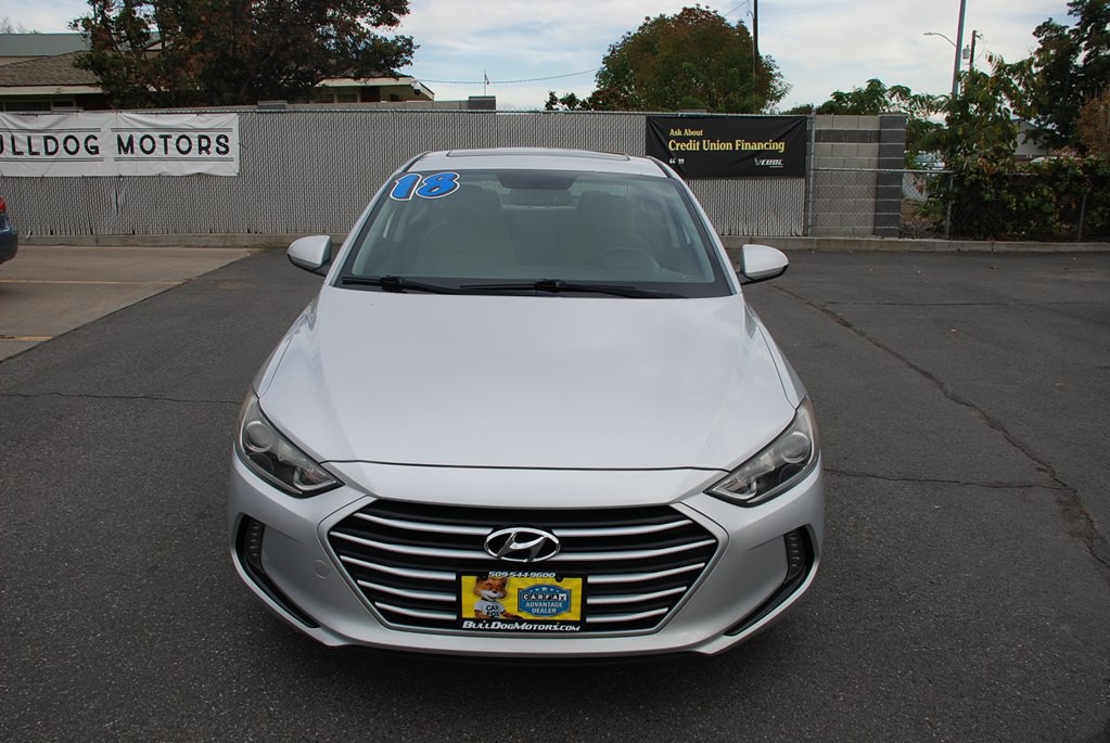 2018 Hyundai Elantra Image 8