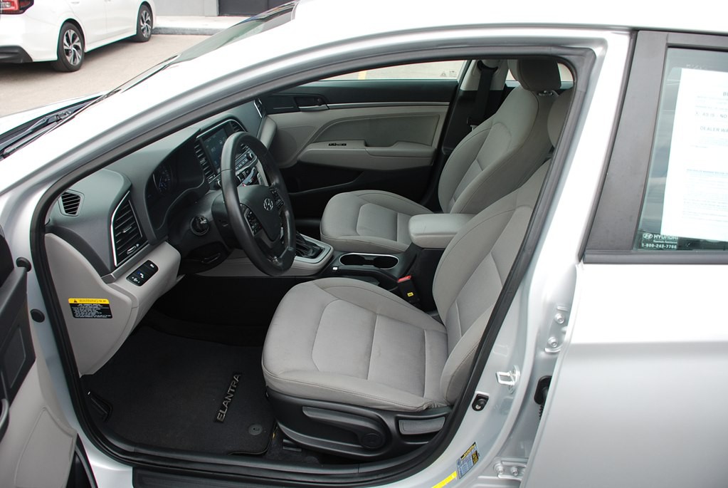 2018 Hyundai Elantra Image 10
