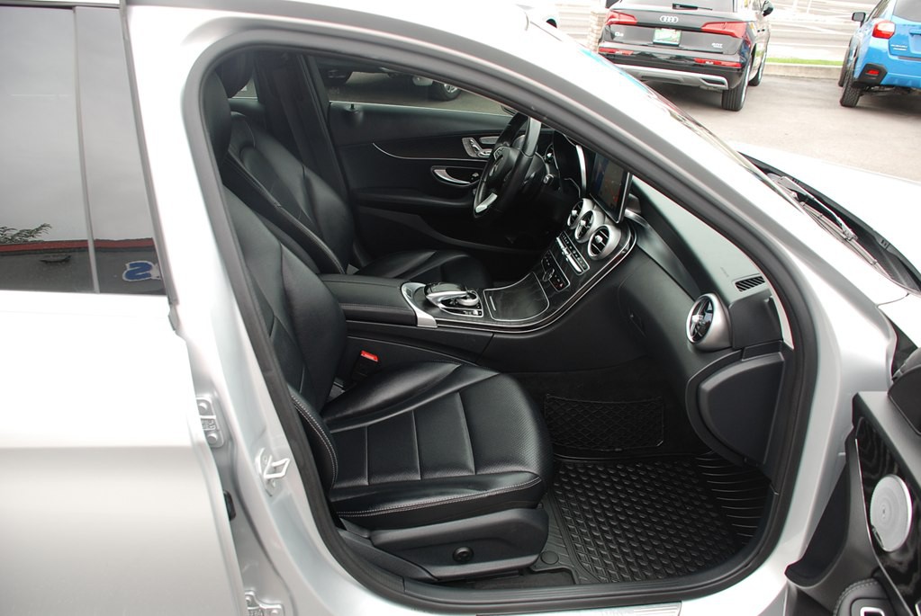 2016 Mercedes-Benz C-Class Image 22