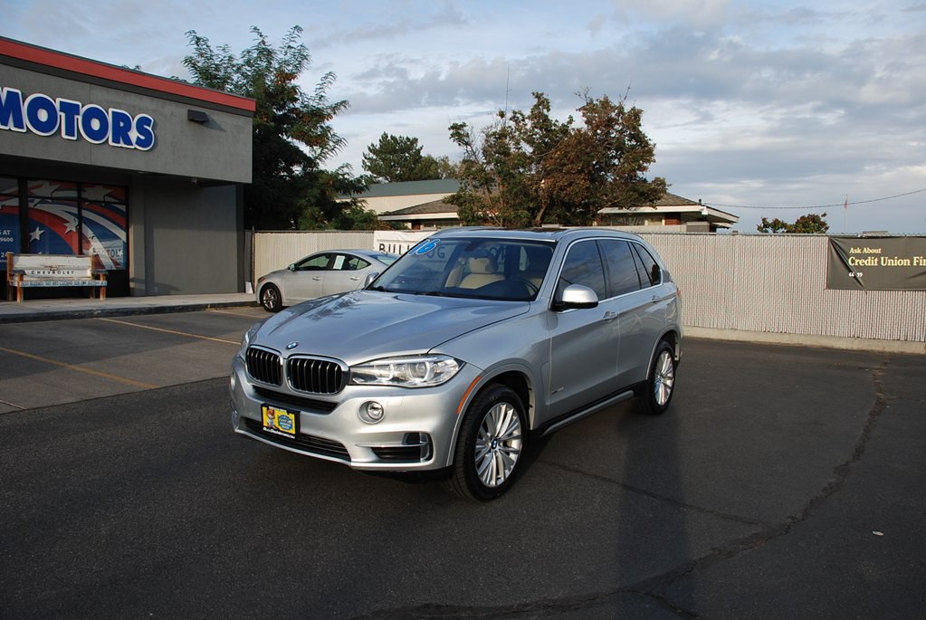 2016 BMW X5 Image 1
