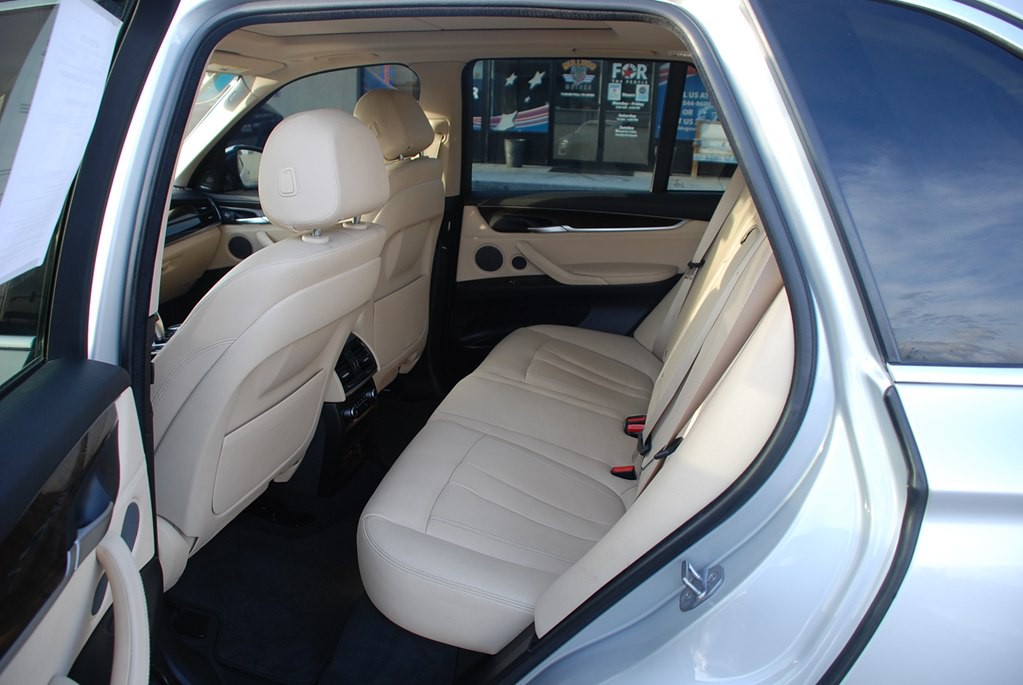 2016 BMW X5 Image 19