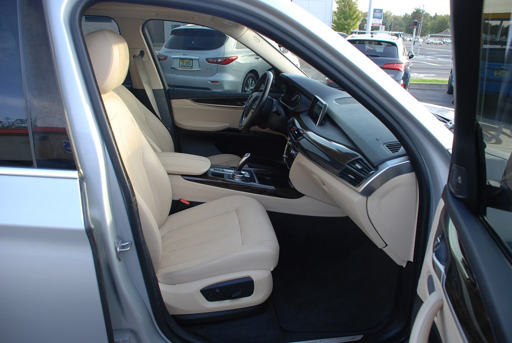 2016 BMW X5 Image 23