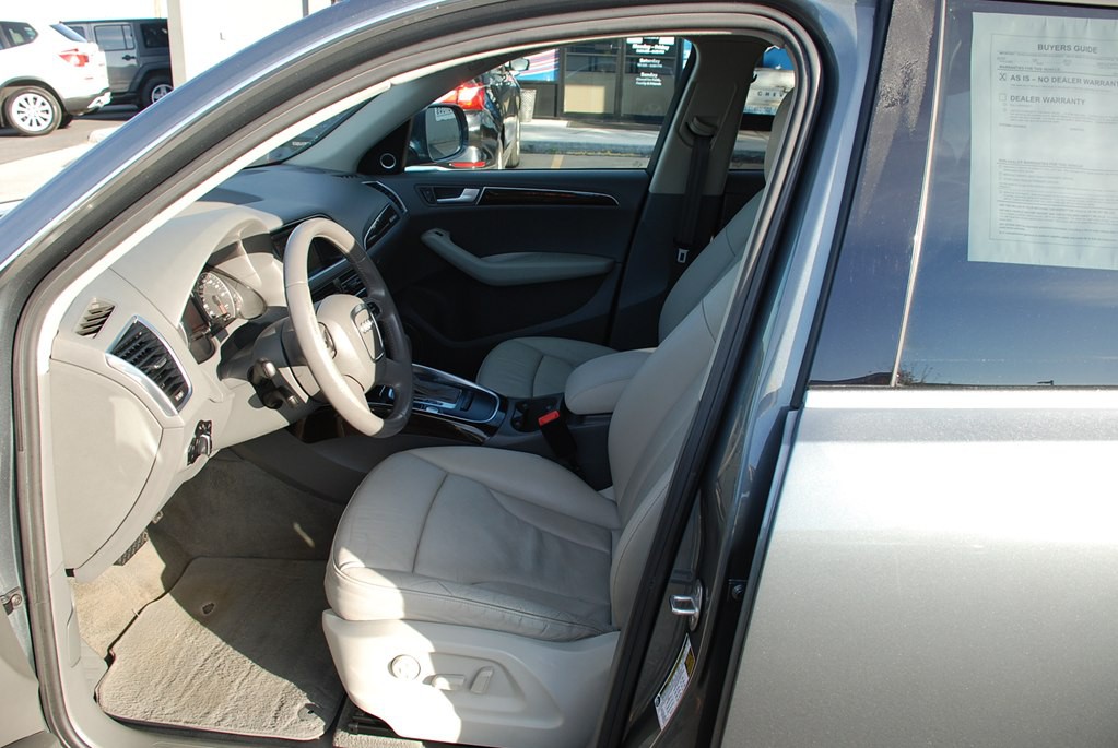 2012 Audi Q5 Image 10