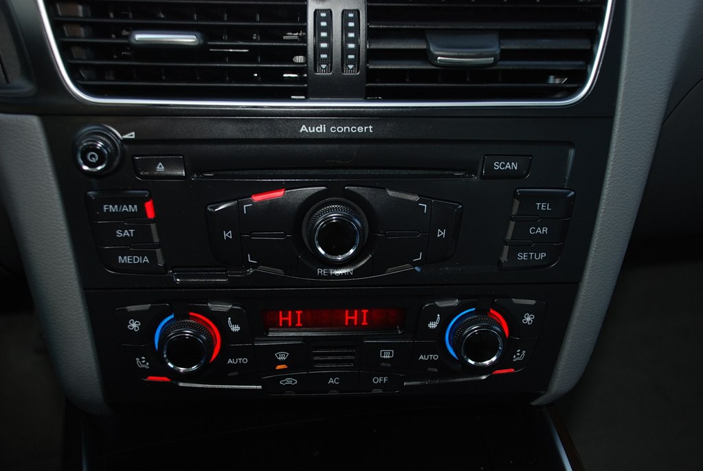 2012 Audi Q5 Image 14