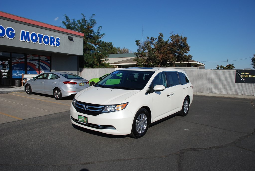 2016 Honda Odyssey Image 1