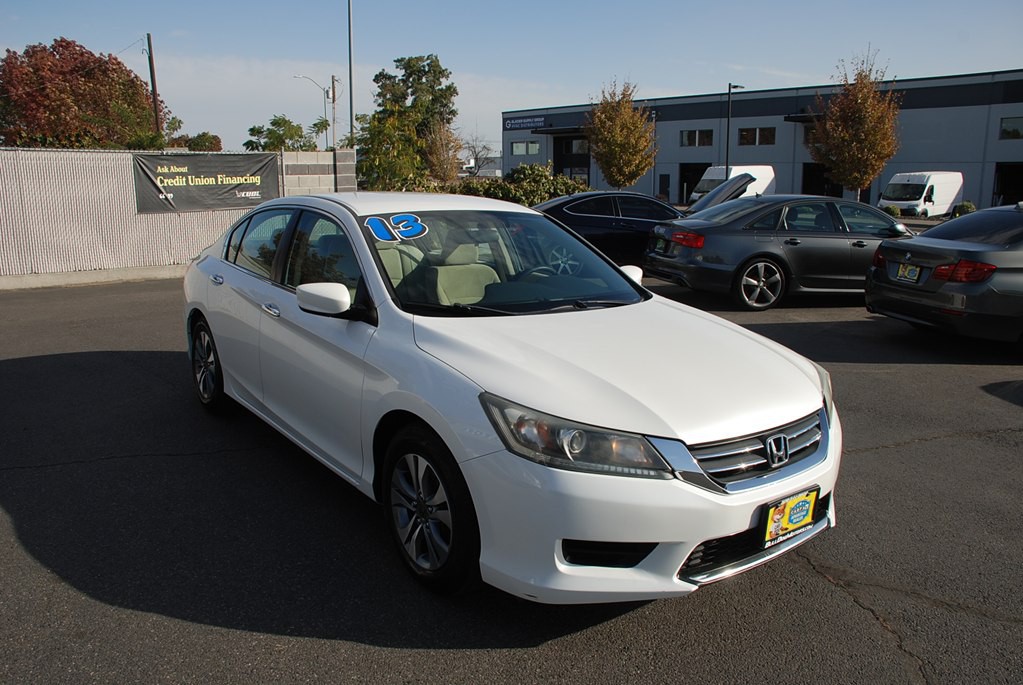 2013 Honda Accord Image 7