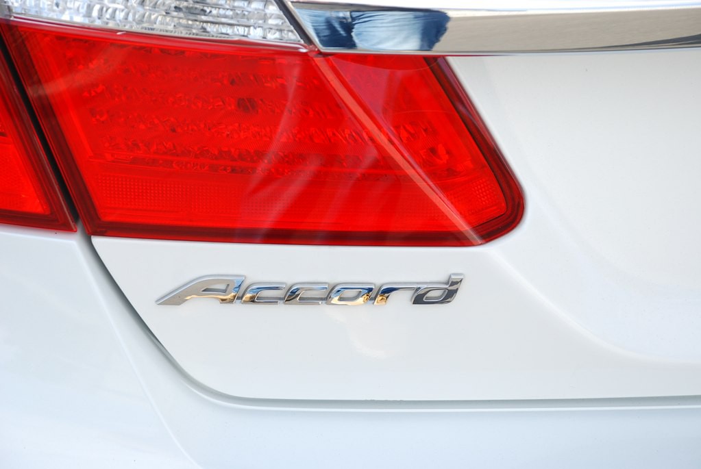 2013 Honda Accord Image 22