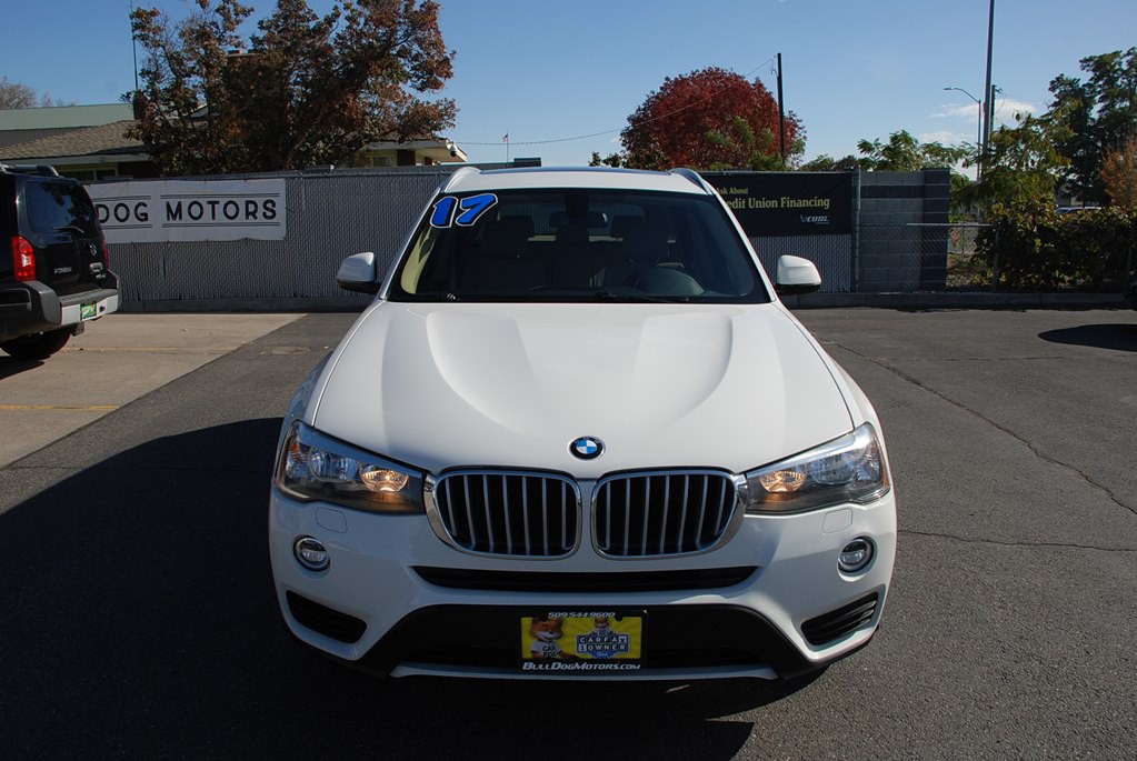 2017 BMW X3 Image 8