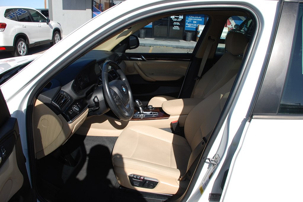 2017 BMW X3 Image 10