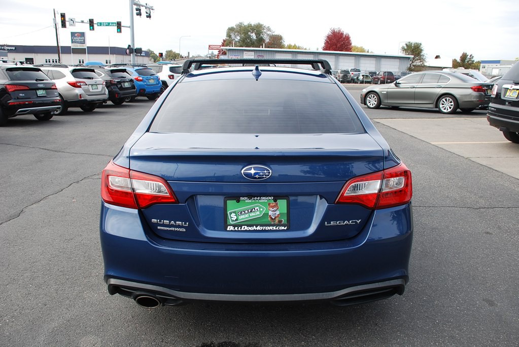 2019 Subaru Legacy Image 4