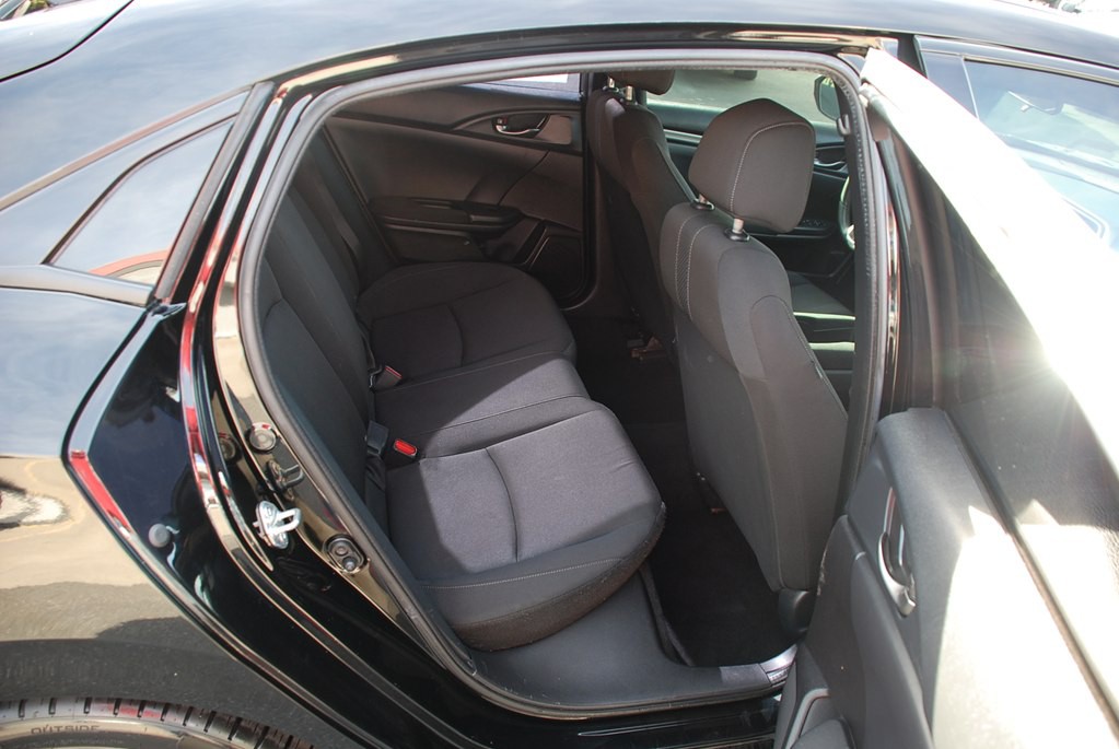 2018 Honda Civic Image 18