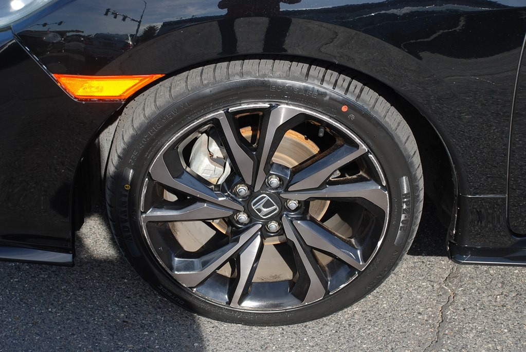 2018 Honda Civic Image 21