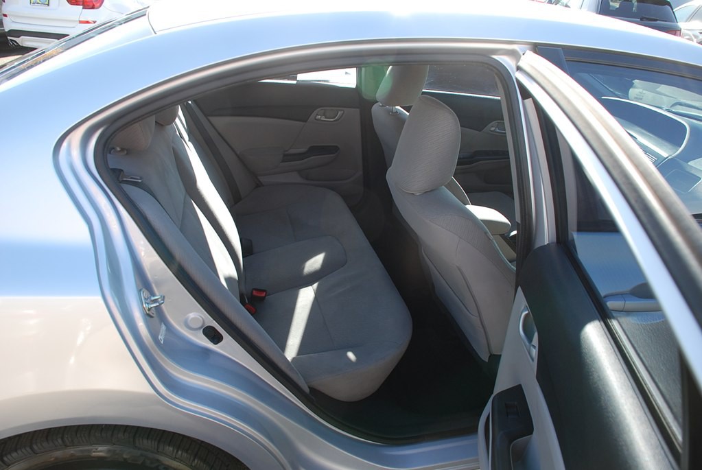 2013 Honda Civic Image 16