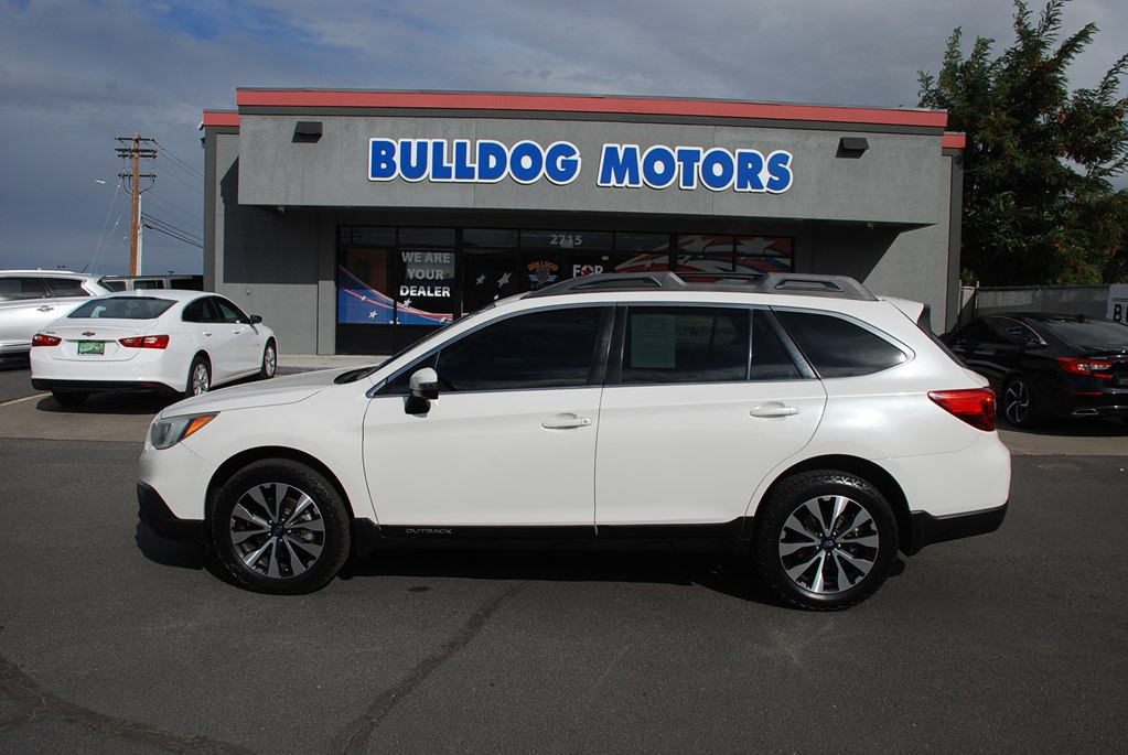 2016 Subaru Outback Image 2
