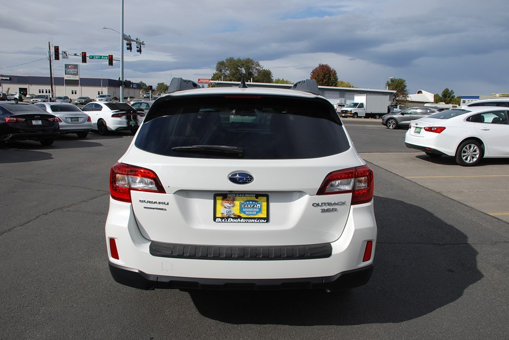2016 Subaru Outback Image 4