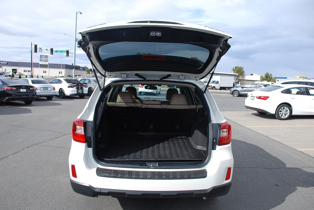 2016 Subaru Outback Image 20