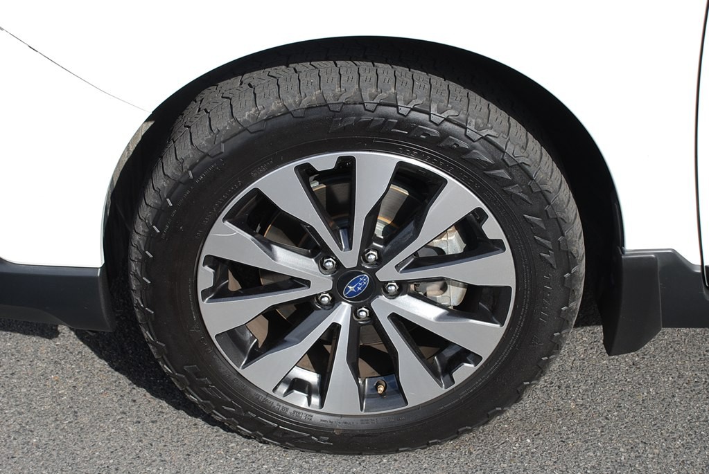 2016 Subaru Outback Image 25