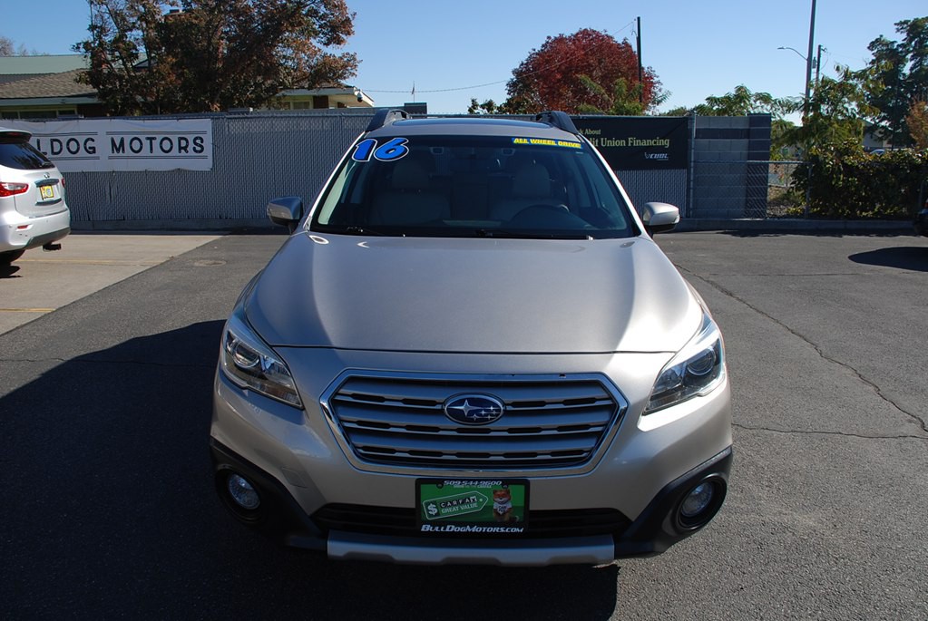 2016 Subaru Outback Image 8