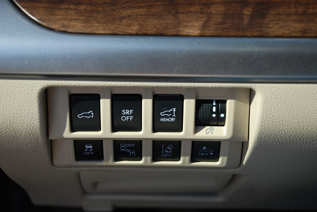 2016 Subaru Outback Image 13