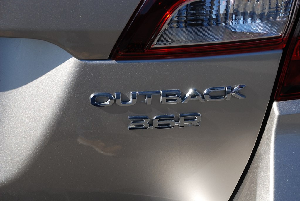 2016 Subaru Outback Image 25