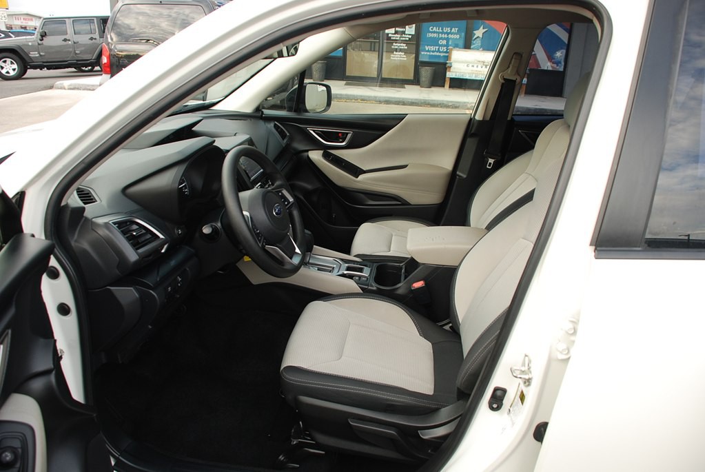 2021 Subaru Forester Image 10