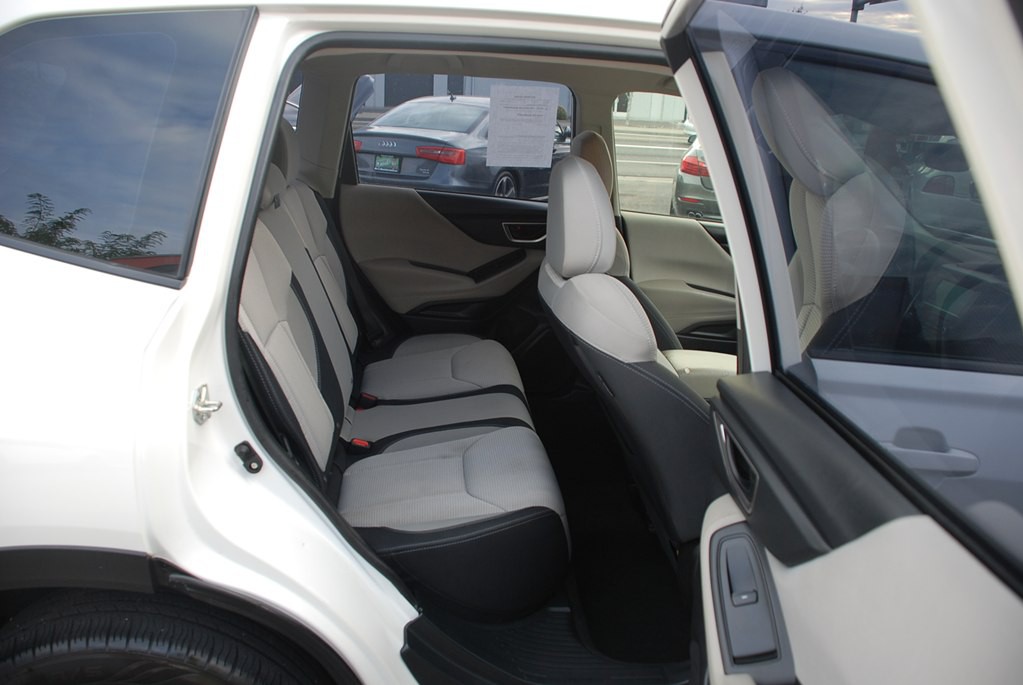 2021 Subaru Forester Image 17
