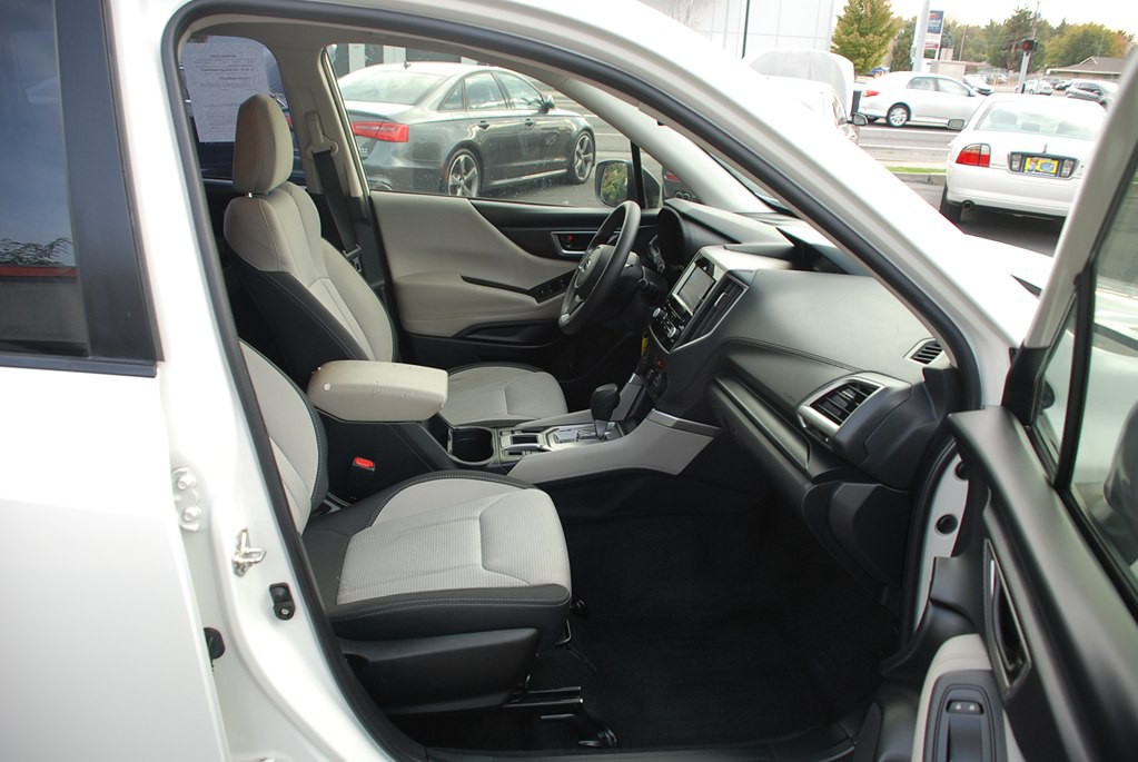 2021 Subaru Forester Image 18