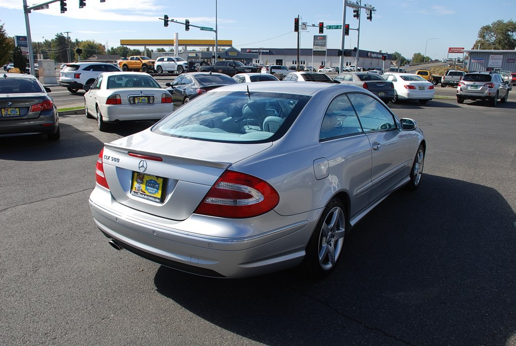 2005 Mercedes-Benz CLK-Class Image 5