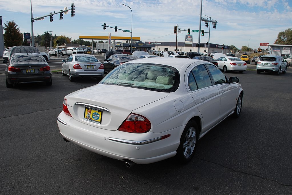 2004 Jaguar S-TYPE Image 5