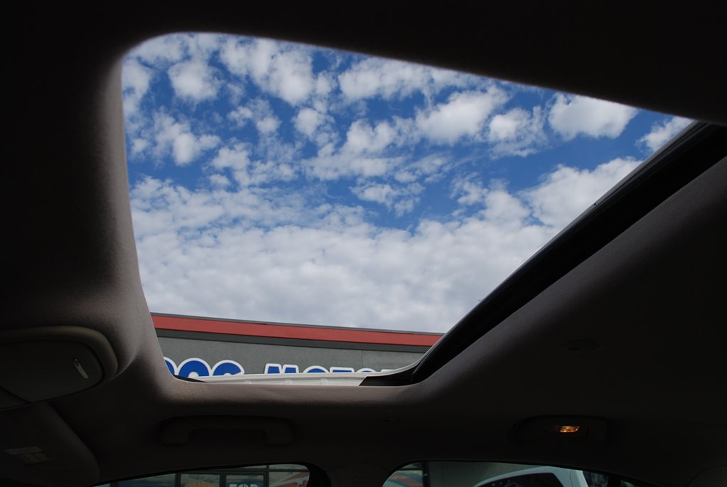 2004 Jaguar S-TYPE Image 15