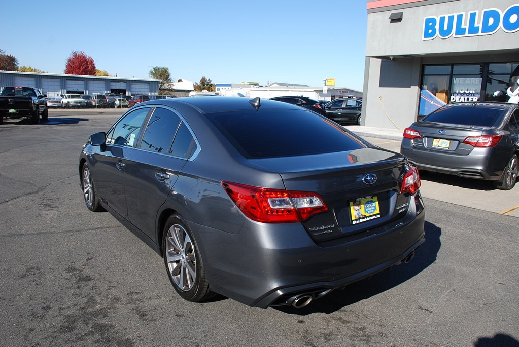 2019 Subaru Legacy Image 3