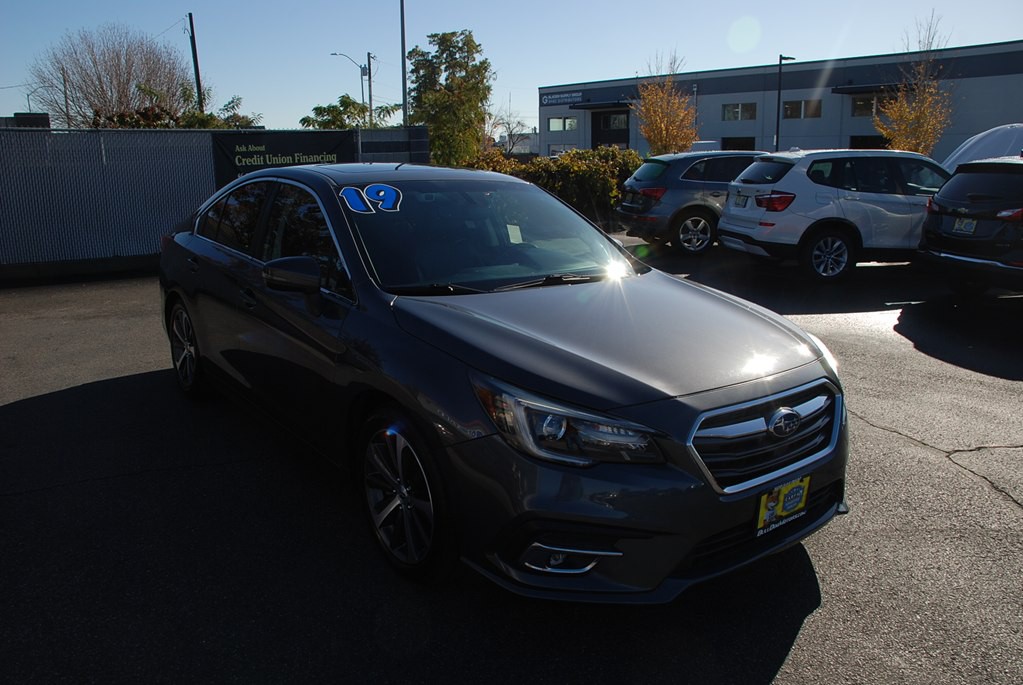 2019 Subaru Legacy Image 7
